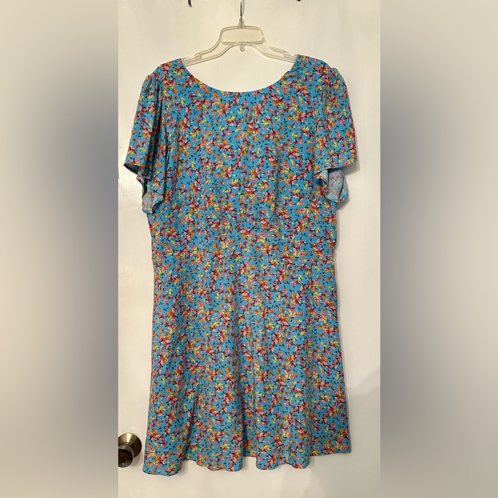 NWT LOFT floral dress